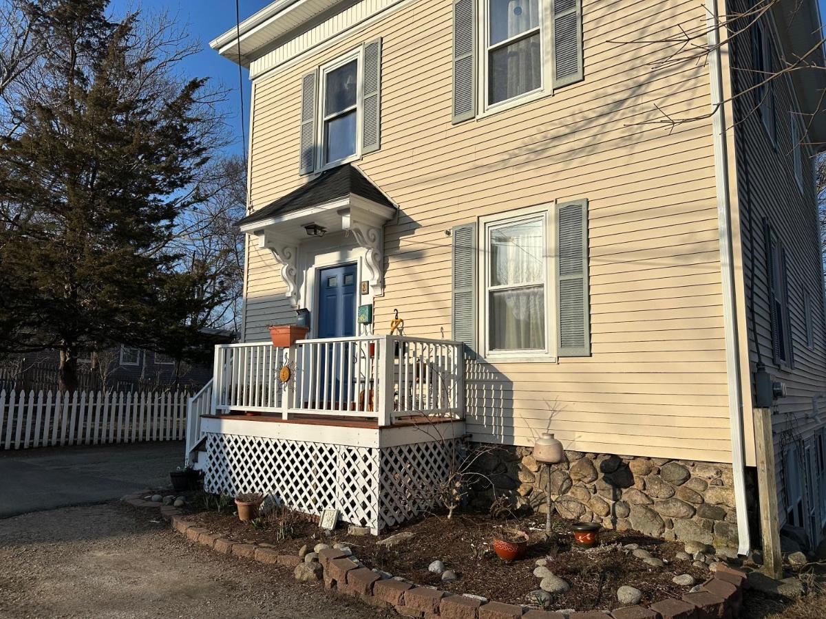 Apartment Retreat Near Beaches Gloucester