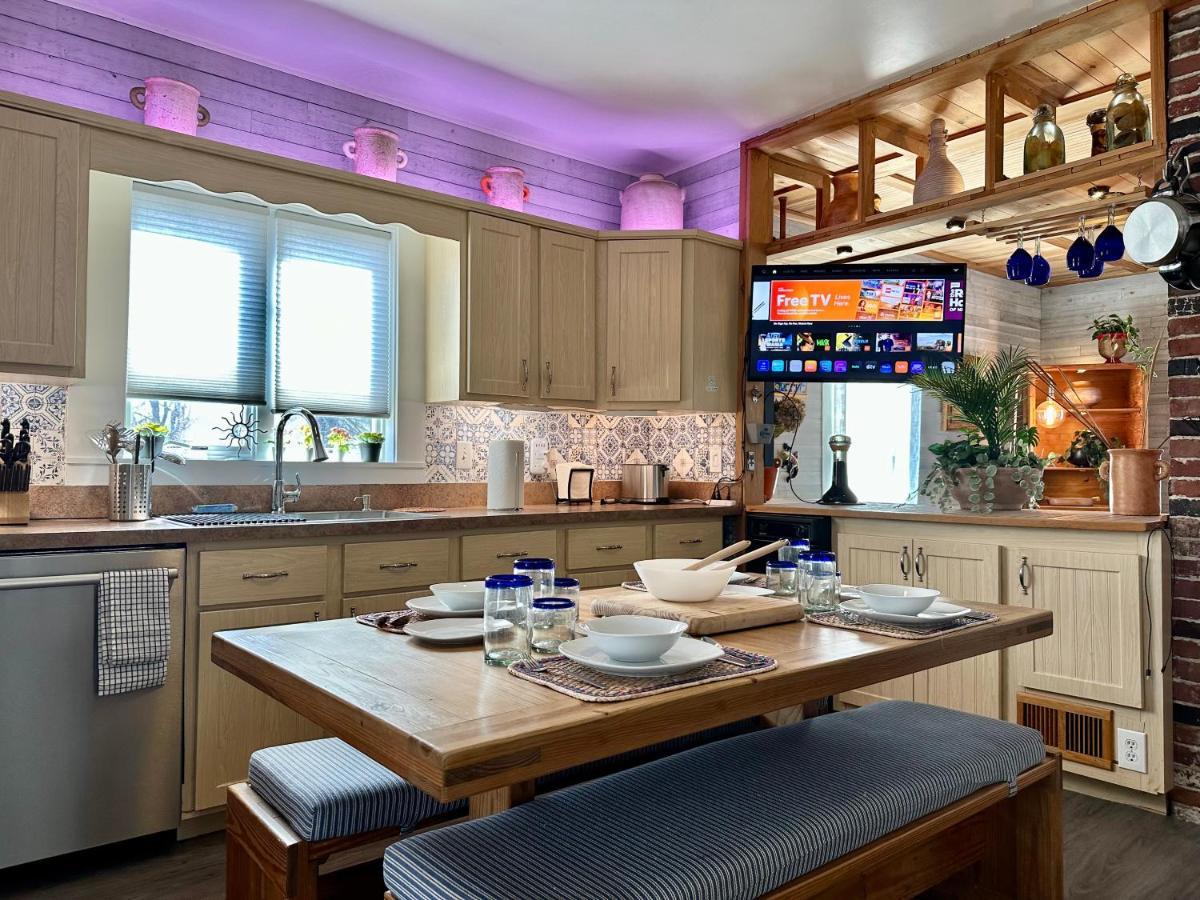 Apartment Retreat Near Beaches