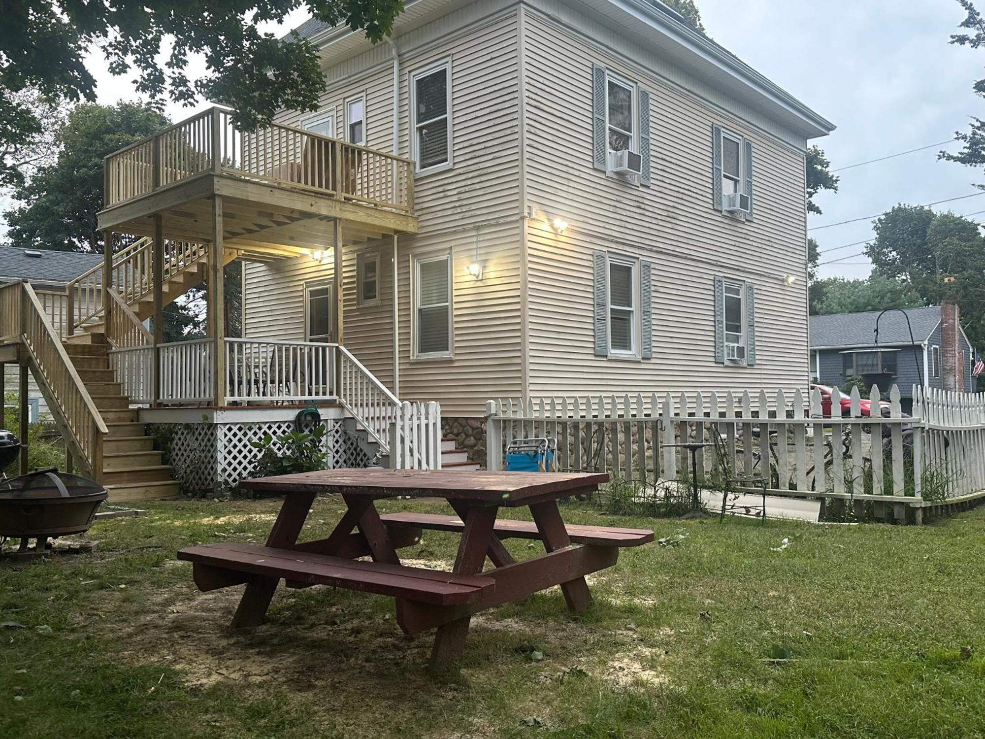 Retreat Near Beaches *